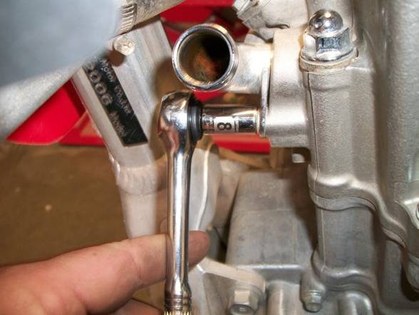 CRF's Only - How to install Rooster Radiator Guards on a Honda CRF450X CRF's Only - How to install Rooster Radiator Guards on a Honda CRF450X
